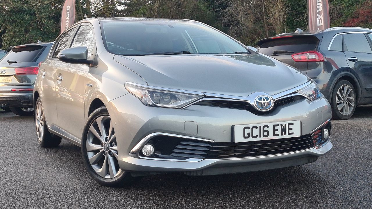 2016 Toyota Auris